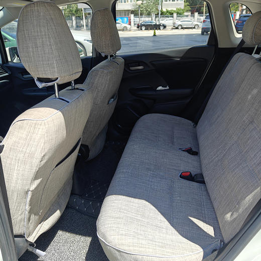 本田 飞度 1.5L CVT舒适天窗版【长租-北京】 商品图9