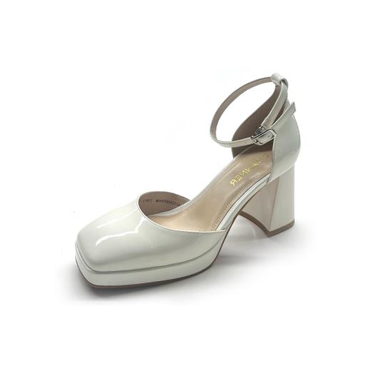 千百度夏季时装凉鞋A23256609 商品图1