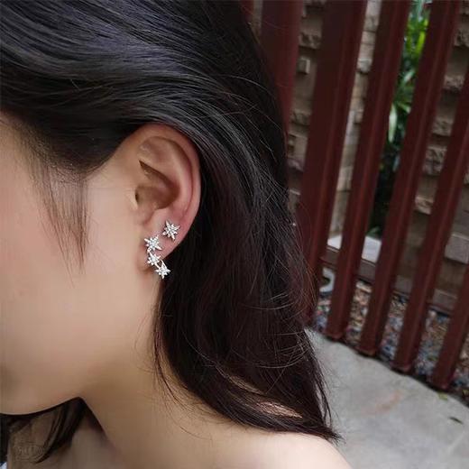AP*八芒星不对称耳钉，一只3颗星，一只1颗星~ 商品图2