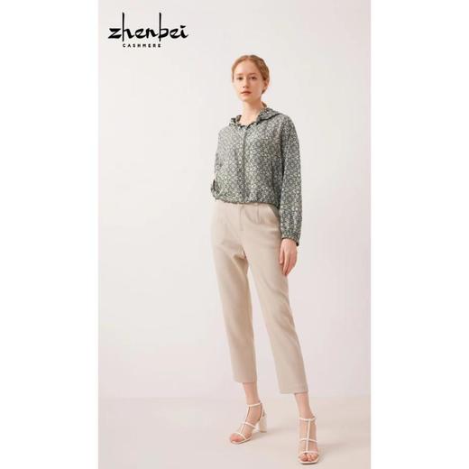 3楼珍贝桑蚕丝带帽拉链衫 商品图0