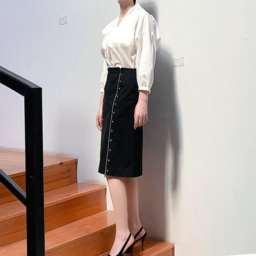 SAINT L’UCK/圣媛女装 时尚摩登A形双拉链半身裙SA320B51 商品图2