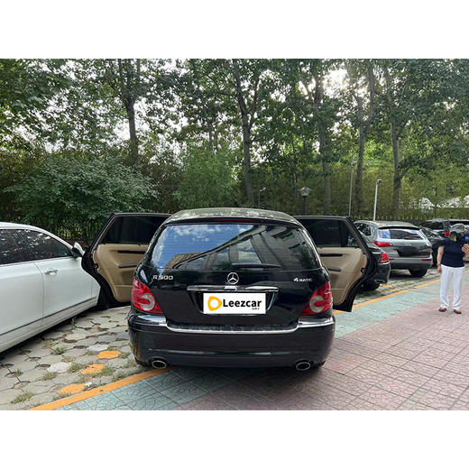 奔驰 R 500 L 4MATIC【长租-北京】 商品图5
