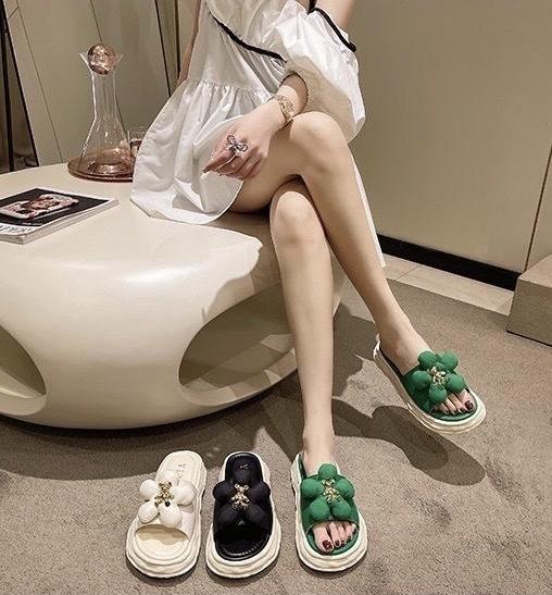 【应季好物】花朵熊拖鞋（拍大一码） 黑色/米白色/绿色 商品图5