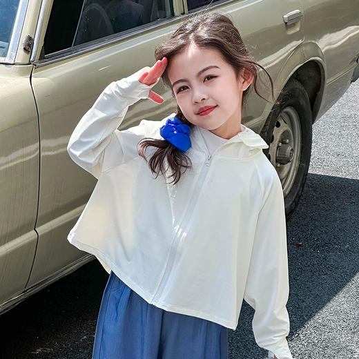 【拼色冰清系列防晒衣】身体面部无死角防晒，柔滑亲肤轻薄舒适，透气防闷简约好搭儿童防晒衣夏天透气大帽檐拼色冰感防蚊皮肤衣，男女宝宝户外防晒服 商品图1