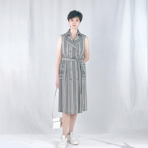 圣三利女装 连衣裙SL121L22 商品图1