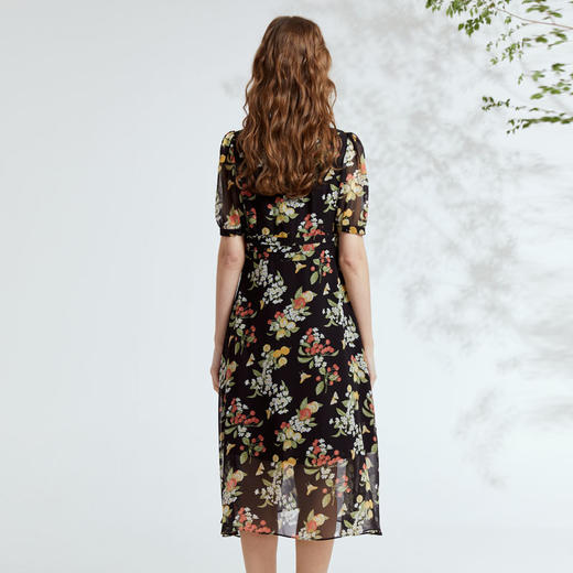 VIVIAN LIU R2324106 春女装新款雪纺印花V领收腰田园半袖连衣裙 商品图1