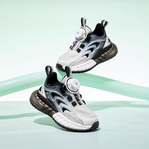 【防撞鞋头，稳固保护】2023夏新女童旋转纽扣单网运动鞋，男童镂空透气凉鞋，便携旋转纽扣穿脱方便，镂空织物鞋面柔软耐穿-SH 商品图11