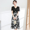 时尚气质短袖中长款A字裙，黑色印花连衣裙QYM-XY-23DZ88-Y 商品缩略图4