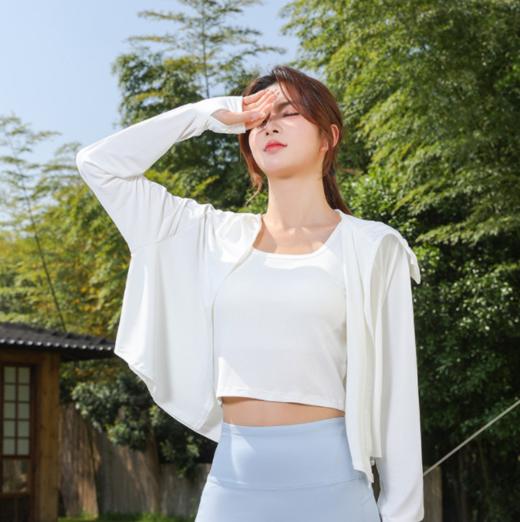 【时尚便捷轻松防晒】防晒衣女夏季轻薄透气防紫外线短款连帽披肩户外百搭防晒服 商品图7