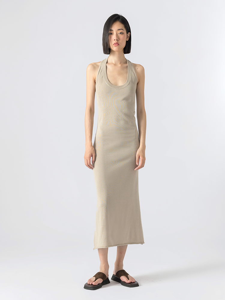 322工房重塑经典天蚕丝针织挂脖连衣裙2023夏款修身显瘦长裙B081