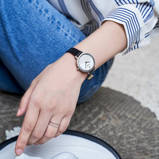 【时计廊】卡西欧 casio SHEEN气质石英女表礼盒装 送礼好选择送女友 SHE-C120L-7AUPFK 商品图2