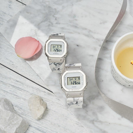 【时计廊】卡西欧(CASIO) 手表 大理石纹设计 特殊表盒 防水防震运动表款GM-5600MA-7PRM 商品图3