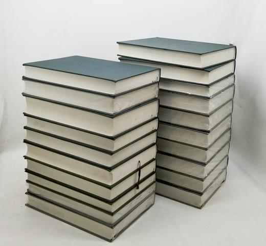 《二十四史》，精装，全20册，竖排繁体缩印本，中华书局1997年版，2018年重印，定价3280元，售价1476元。品相9品。非偏远地区包邮 商品图4