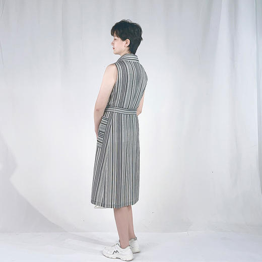 圣三利女装 连衣裙SL121L22 商品图3