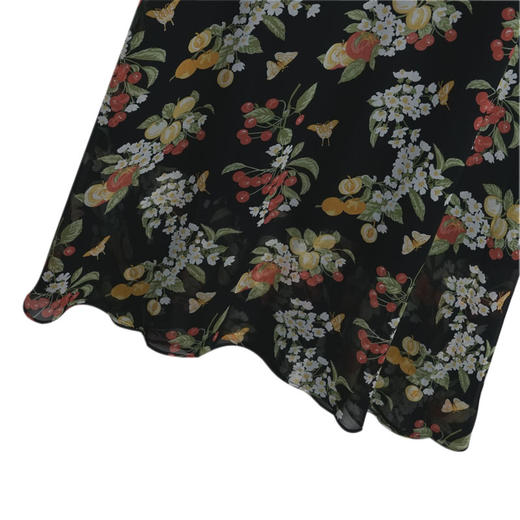 VIVIAN LIU R2324106 春女装新款雪纺印花V领收腰田园半袖连衣裙 商品图4