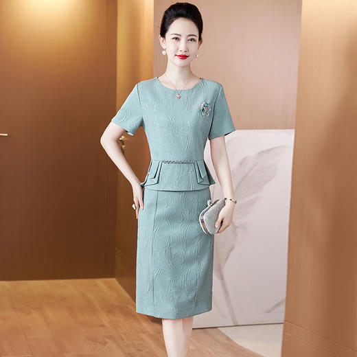 洋气高贵，新款妈妈夏装连衣裙阔太太中年喜婆婆婚宴礼服LC-2356 商品图1