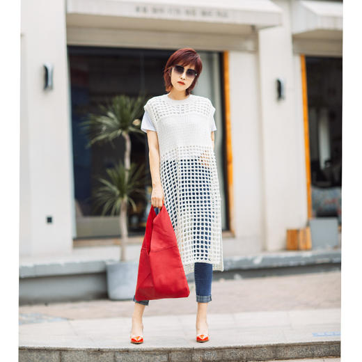 镂空外披（特价不退换） 商品图0