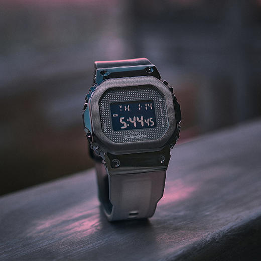 【时计廊】卡西欧（CASIO）防水防震时尚潮流小方块casio运动手表女GM-S5600SB-1PR正品 商品图1