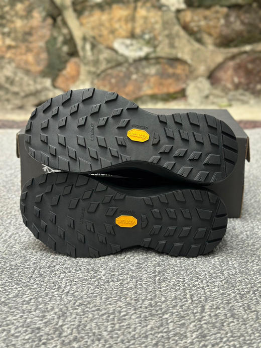 金彪越野防水鞋。自己备注号码 男女同款 37-46号 商品图7