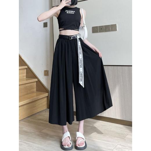 阔腿裤女孩们的夏日必备！精选冰丝面料，轻盈透气，高腰设计显瘦，恰到好处的长度展现垂感，梨型身材也能穿出自信优雅。 商品图0