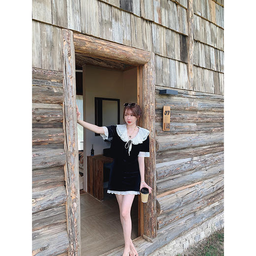 金蘑菇菇【新月美术馆】日常轻仪式感丝绒裙法式气质蕾丝连衣裙 商品图4