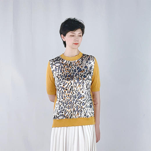 圣三利女装新春季拼接款豹纹针织衫SL121M09 商品图1