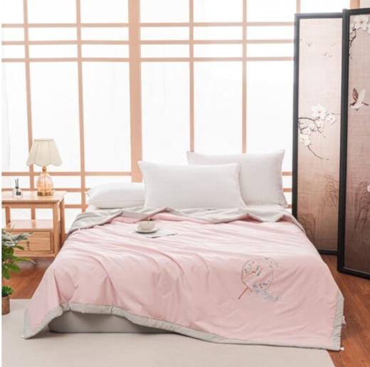 多喜爱夏被轻颜系列-春拂晓L码-229x203cm【分仓直发，72小时发货，周末节假日不发货】 商品图1