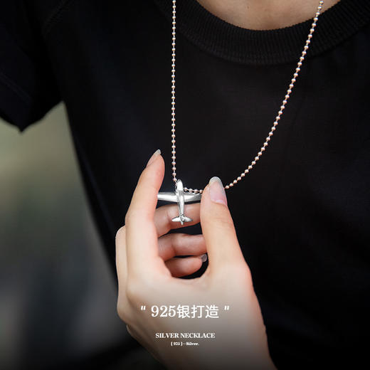 马登女装 复古二战飞机小闪电925纯银吊坠毛衣项链挂坠饰品牛皮绳 商品图2