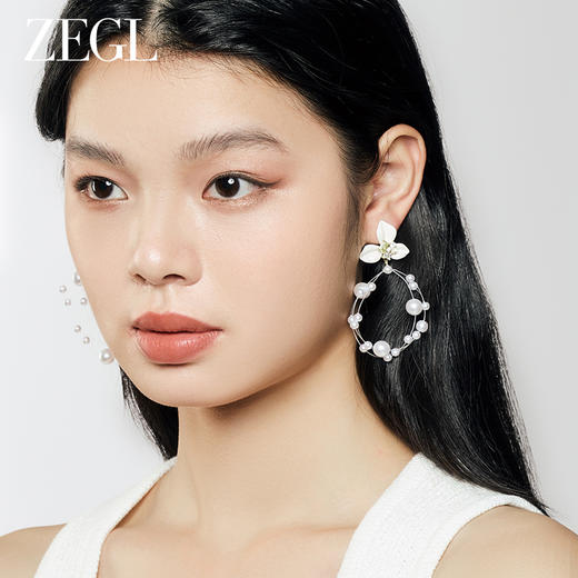 ZEGL设计师初夏物语系列满天星珍珠耳环女轻奢高级感耳钉法式耳饰 商品图2