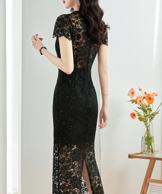 名媛气质感，V领烫钻股线蕾丝微透视小性感包臀连衣裙WLZD-2312303 商品图1