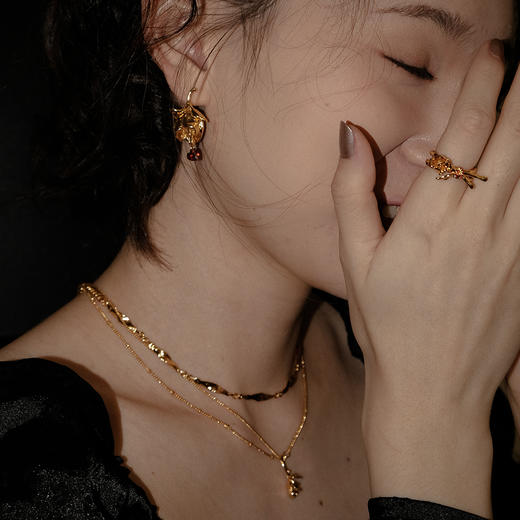 MINT THERAPY 液态蔷薇叶片肌理项链 商品图5