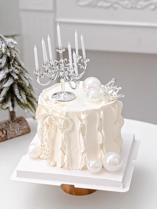 烛台简约女神蛋糕 商品图0
