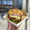 照烧鸡排芝士堡（约10:30出炉）紫薯面 商品缩略图0