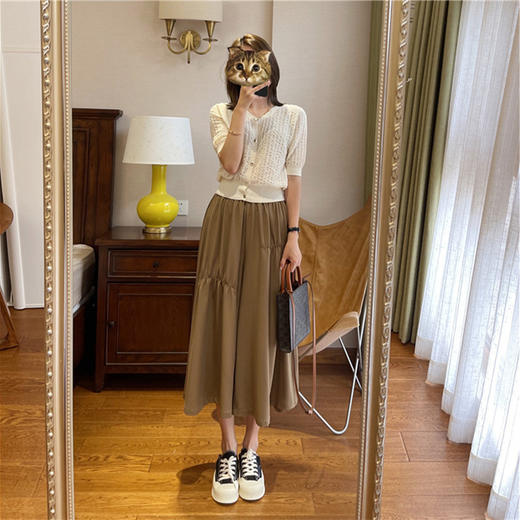 【2024新款上市】冰丝阔腿裙裤 高腰冰丝裙裤 宽松显瘦 性感提臀 修饰腿型 高腰垂感 柔顺飘逸 商品图1