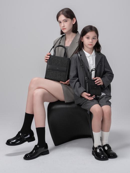 百货世界-INJOYLIFE-亮面饰扣玛丽珍 商品图3