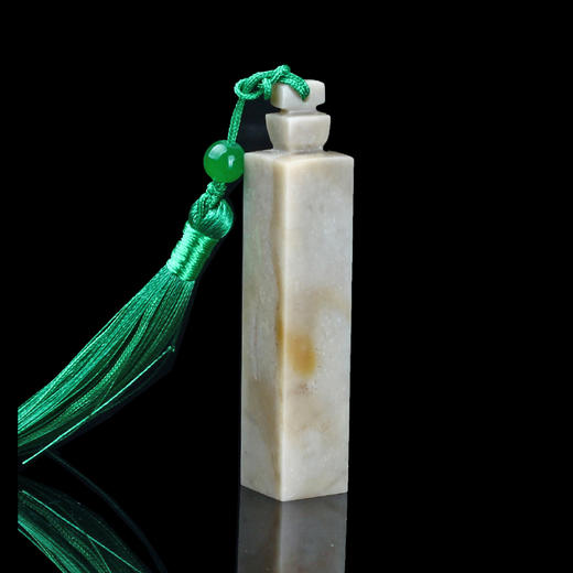 孤品014425:昌化石博古钮方章-1.4*1.4*7.3cm 商品图0