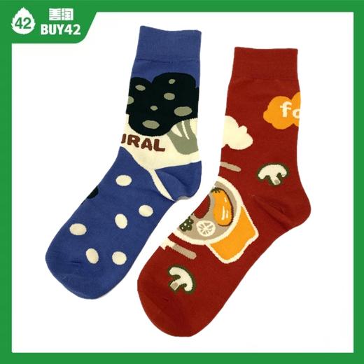 个性潮流运动中筒错袜 商品图0