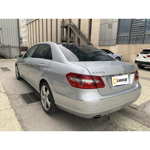 奔驰 E 260 L CGI 时尚型【长租-北京】 商品图3