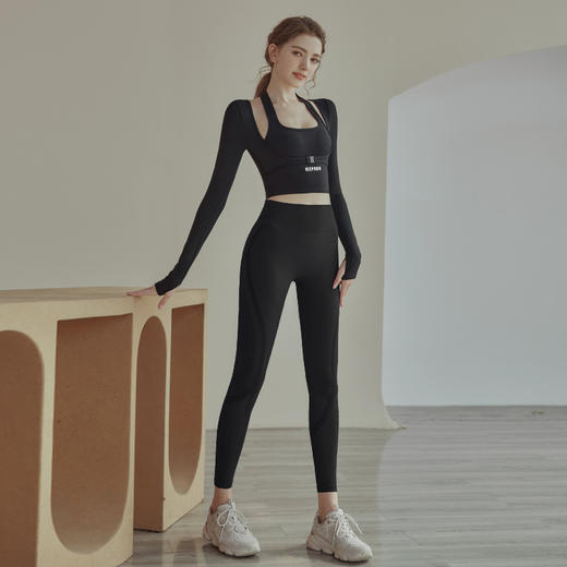 时尚专业瑜伽服套装女，新款夏季爆款！挂脖设计，运动不掉落。长袖健身服，透气舒适，跑步神器。让你时尚健康的同时尽情释放运动能量！ 商品图10