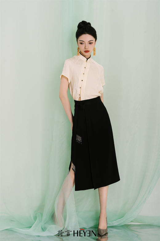 荷言GL 含霜 新中式黑色半裙 商品图0