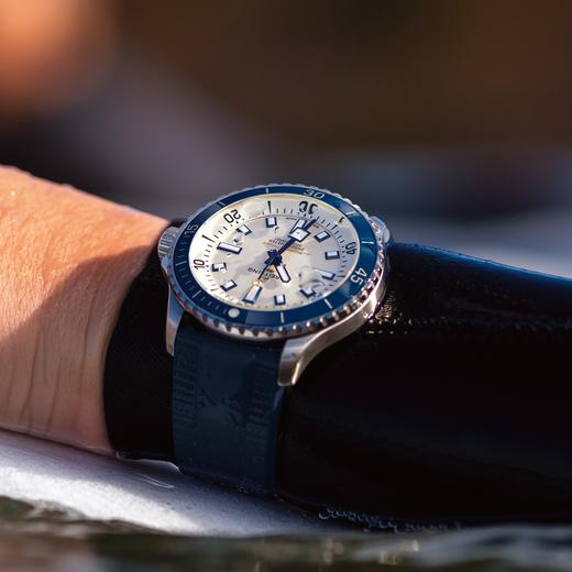 百年灵 Breitling 超级海洋自动机械腕表 A17375E71G1S1 商品图4