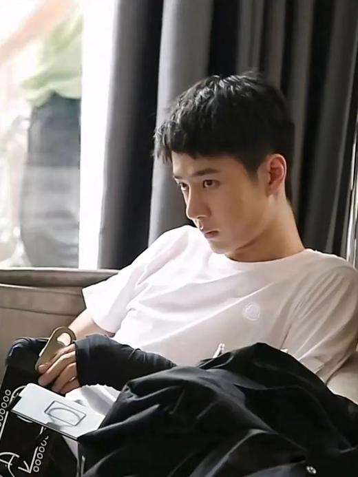 李现同款～高端牙刷绣！轻奢纯色休闲短袖T恤9826 商品图1