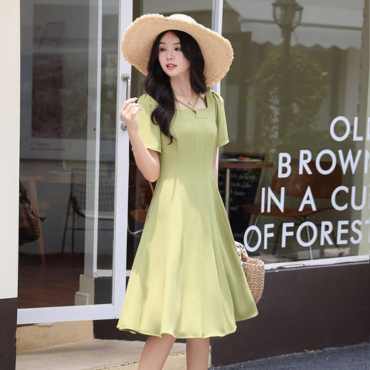 奢姿2025年夏装新款大码女装减龄镂空方领连衣裙胖妹妹时尚裙子9932867046 商品图2