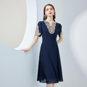 NF8P9斯尔丽瑟俪2023夏季新款高腰节设计收腰散摆法式浪漫贴蕾丝连衣裙