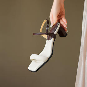 时尚新款，真皮撞色平头高跟凉鞋HCY-3580