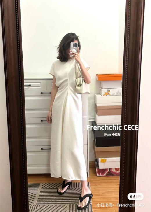 可以当礼服的连衣裙。乳白色。黑色 商品图2