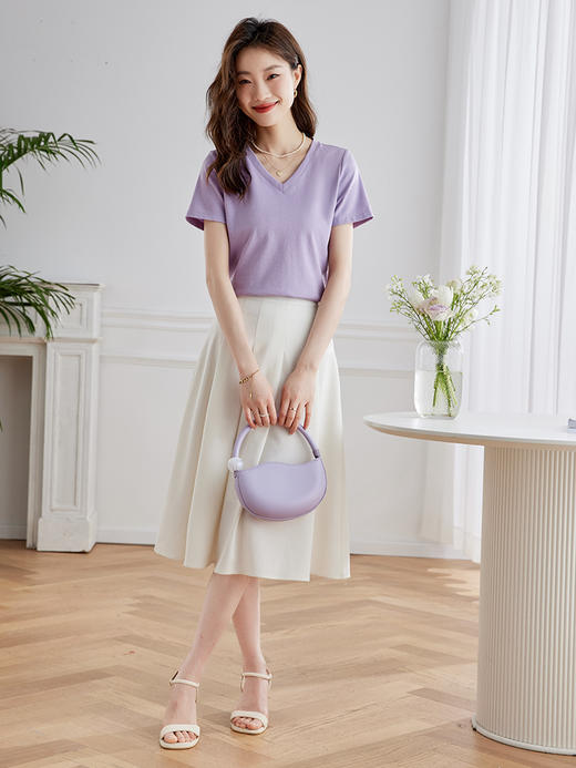 【专属特价】熙世界醋酸&莫代尔棉V领T恤女宽松显瘦遮肚子百搭上衣2025夏新款 商品图3