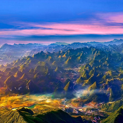 【贵州】清凉秘境·爽快人间之旅 5天4晚 / 4天3晚（青岩古镇+天河潭+大兴国寺+花海+黄果树瀑布+民族特色欢迎晚宴）【吃住行玩飞 · 一价全含】 商品图4