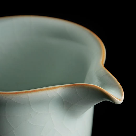 【丰子汝窑】【天青正握茶海】10x7.7cm 180ml 茶杯手工开片公道杯分茶器陶瓷汝瓷功夫茶具 商品图6