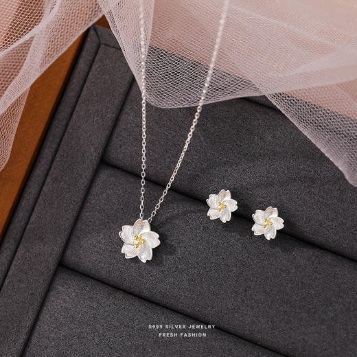 【樱花落舞】S999银足银花朵耳饰【YXS-E2960】 商品图1